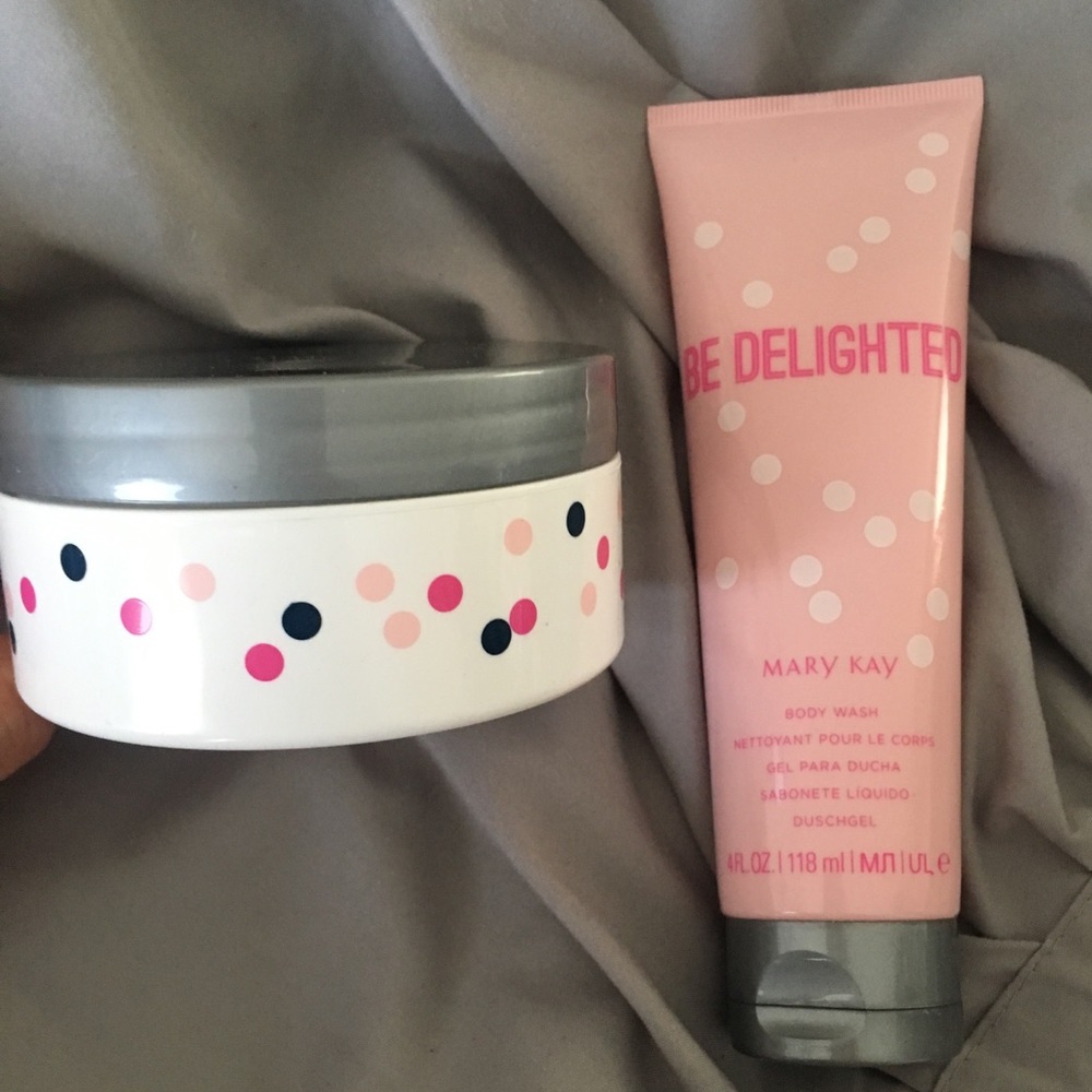 Mary Kay be delighted gift set